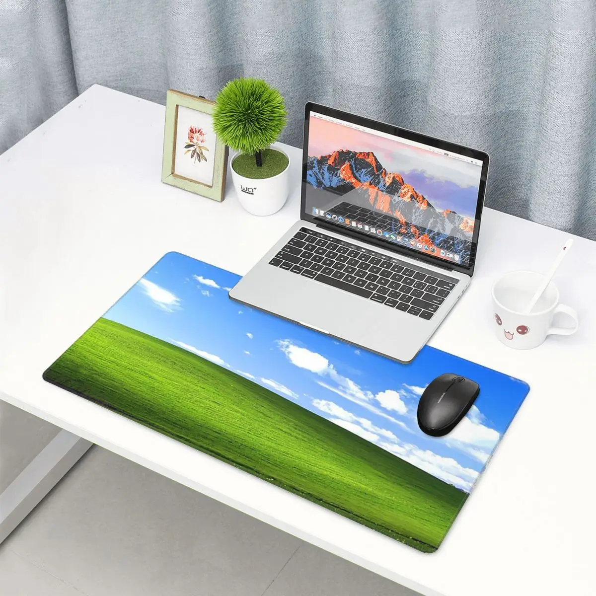 Gaming Accessories Wallpaper - Duża podkładka pod mysz Windows XP