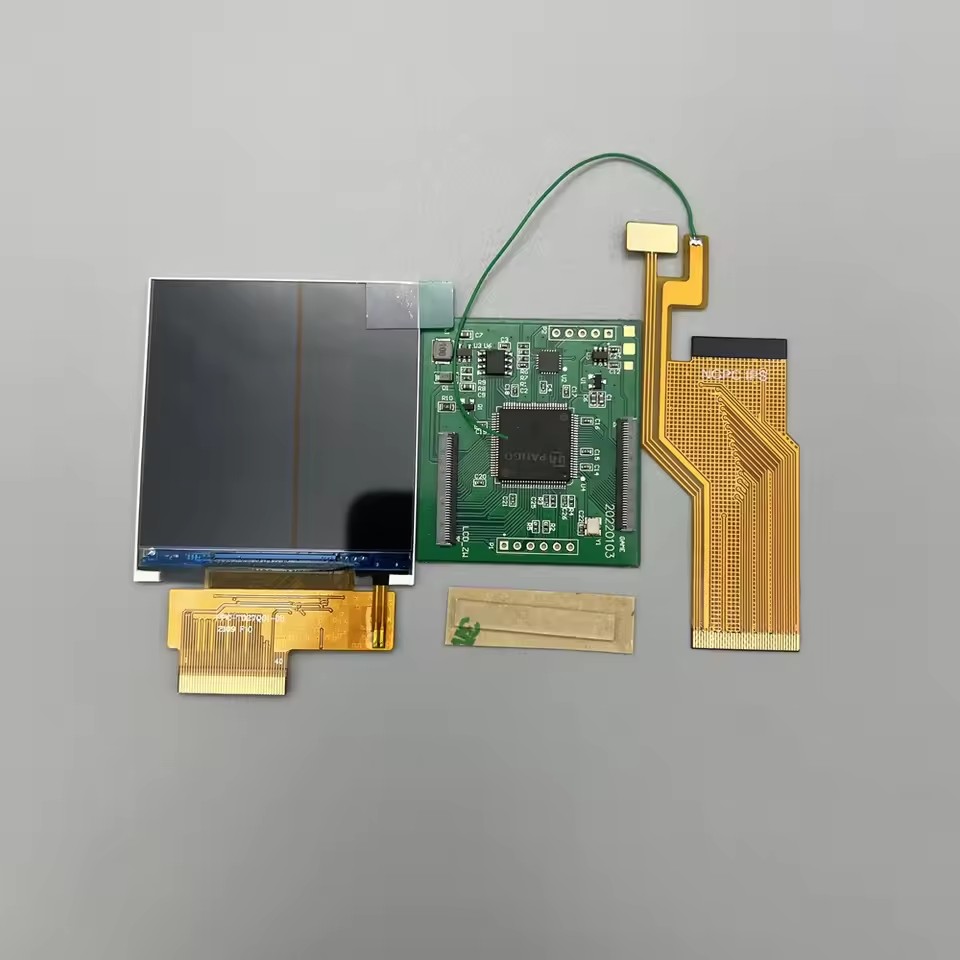 Nowy 2.6-calowy ekran IPS LCD  – Gaming Accessories You Need recenzja i cena